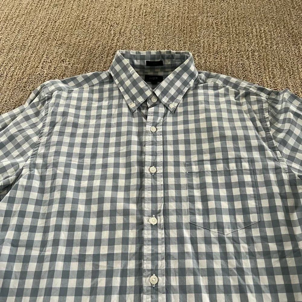 J. Crew Mens Blue and White Checkered Button Down Shirt
